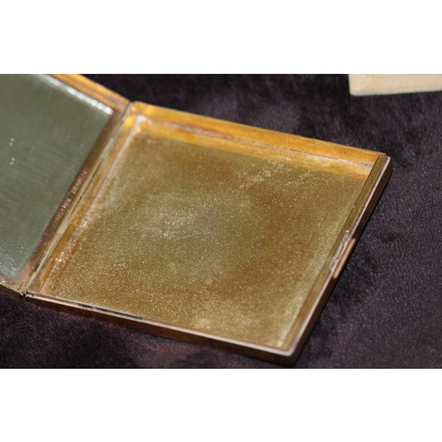 Gold Compact Mirror Powder Box, 1950s For Sale - Image 12 of 18