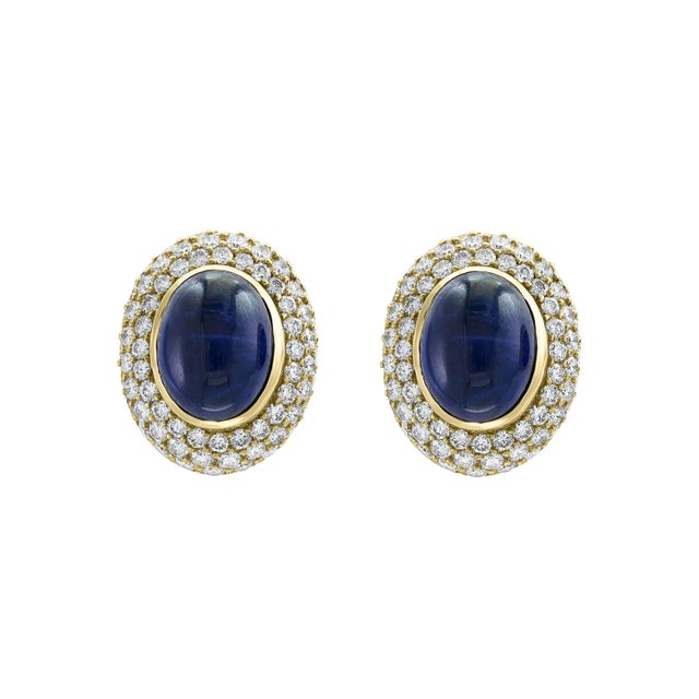 AGL Certified Natural Ceylon Sapphire Cabochon Stud / Clip Earring 18 Kt Gold For Sale - Image 10 of 18