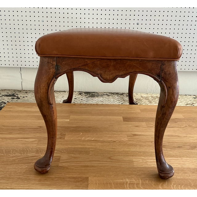 Late 18th Century English Wooden Stool, Circa 1770 For Sale - Image 4 of 4