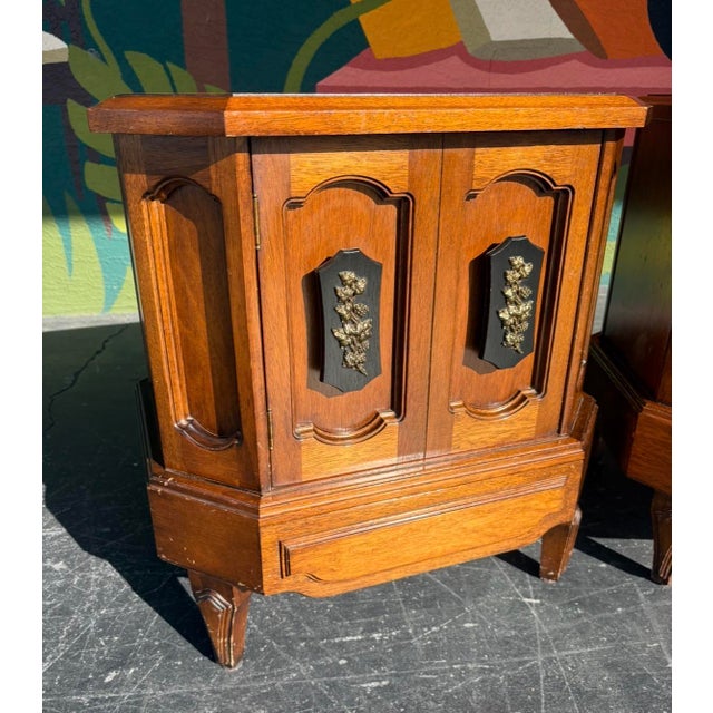 Wood Mid Century Freed-Waran Inc Nightstand Pair For Sale - Image 7 of 13