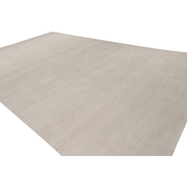 Hand-knotted in silk, this 2'9x14 contemporary rug is the newest addition to the Rug & Kilim Textural Collection, with an...