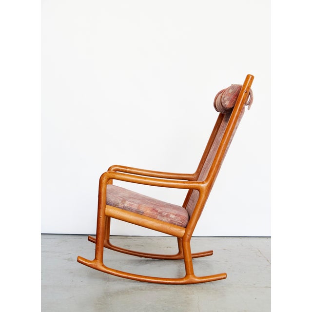 Mid-Century Modern Rocking Chair by Hans Olsen for Juul Kristensen, 1970s For Sale - Image 3 of 18