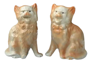 Early 19th Century Staffordshire Cat Figurines - a Pair