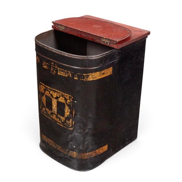 Huge Antique Chinese Tole and Hardwood Tea Caddy For Sale In Los Angeles - Image 6 of 7