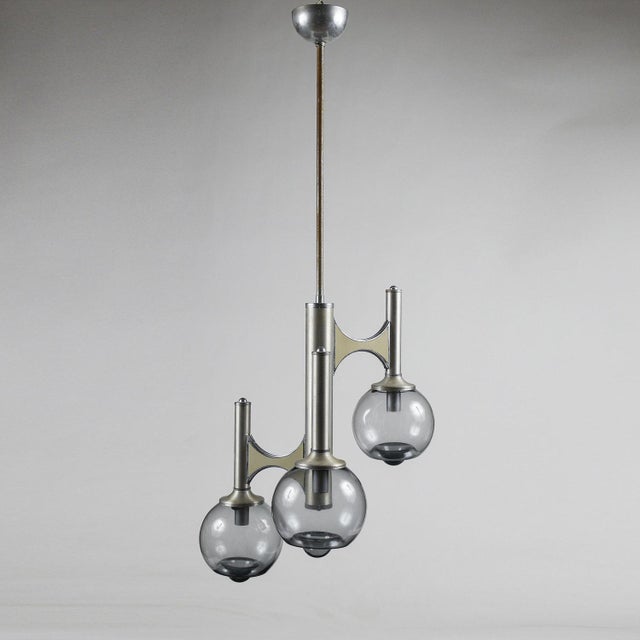 Metal Space Age Three-Light Chandelier in the style of Mazzega For Sale - Image 7 of 10