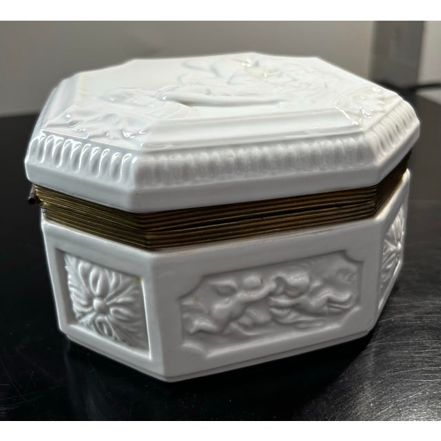 Antique White Antique French Blanc De Chine Ironstone With Bronze Dresser Box With Cherubs For Sale - Image 8 of 10