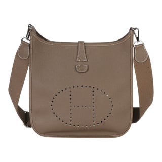 Etoupe Epsom Evelyne III PM 29 PHW For Sale