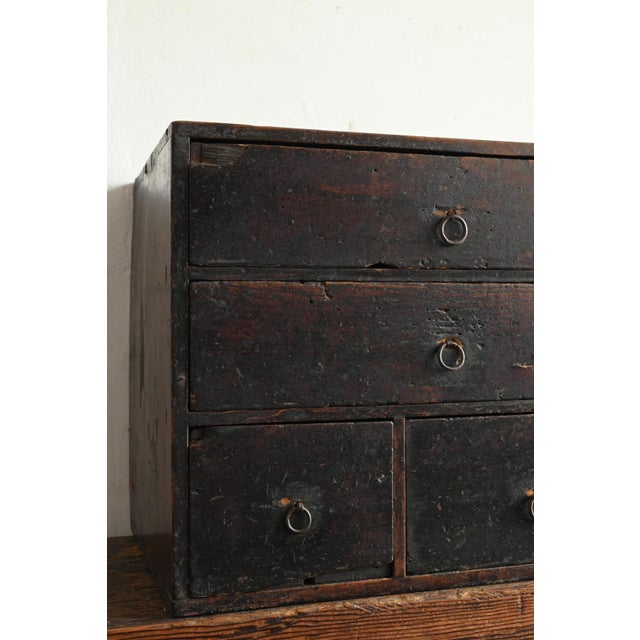 Late 18th Century Antique Japanese Wooden Drawer Chest / Edo Period, 1770s / Rare Inscribed Piece For Sale - Image 5 of 18