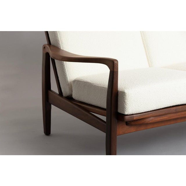 Wood Mid-Century 3-Seater Sofa in Afromosia from Toothill, 1960s For Sale - Image 7 of 9