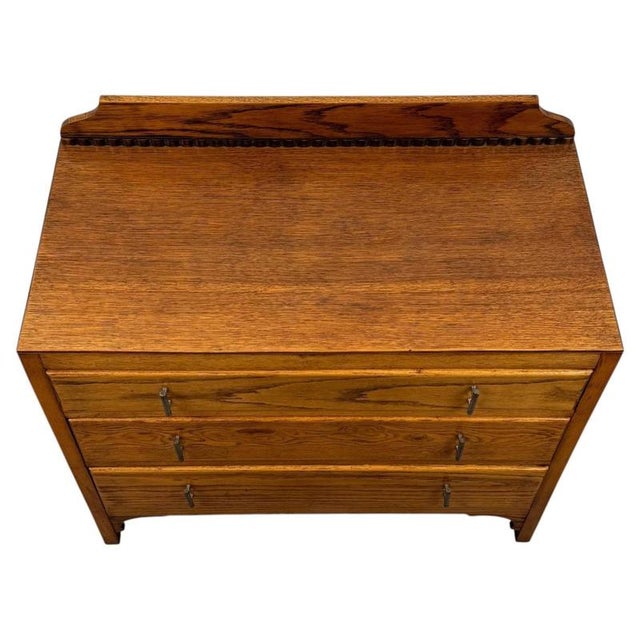 2000 - 2009 Antique English Golden Oak Chest of Drawers, 1900s For Sale - Image 5 of 12