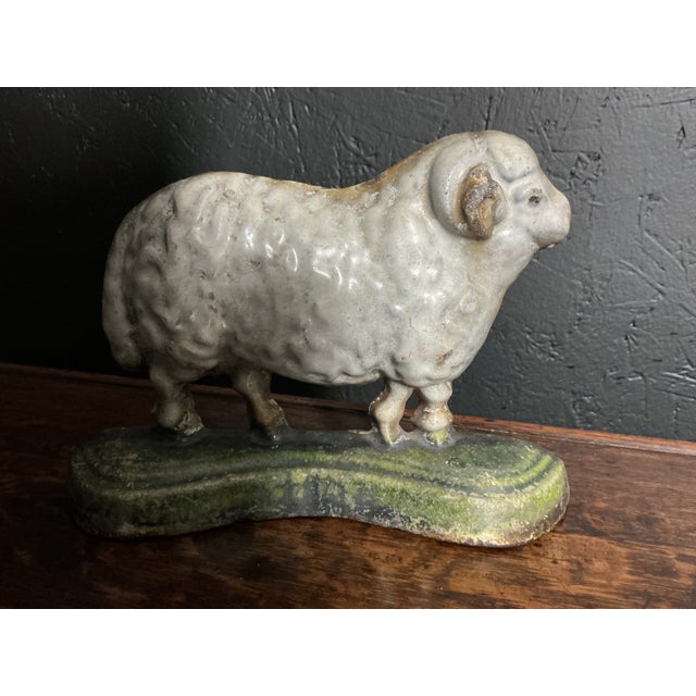 Victorian Cast Iron Sheep, 1890, Set of 2, in Good conditions. Designed 1890 to 1919