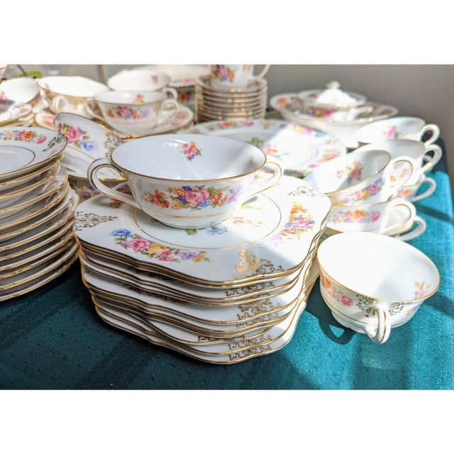 Mid 20th Century Vintage Baronet F&b Union Czechoslovakia Floral Pattern Fine China Set, Made in Bohemia - 100 Pieces For Sale In Greenville, SC - Image 6 of 11