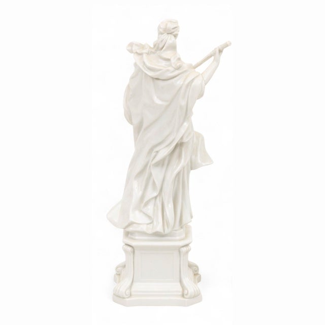 19th Century Italian White Porcelain Decorative Sculpture of Monarchy For Sale - Image 9 of 10