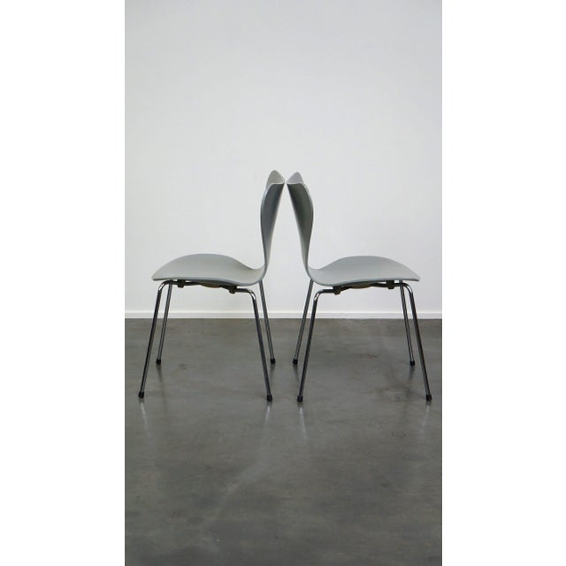Danish Grey Butterfly Chairs from Fritz Hansen, 1984, Set of 4 For Sale - Image 5 of 14