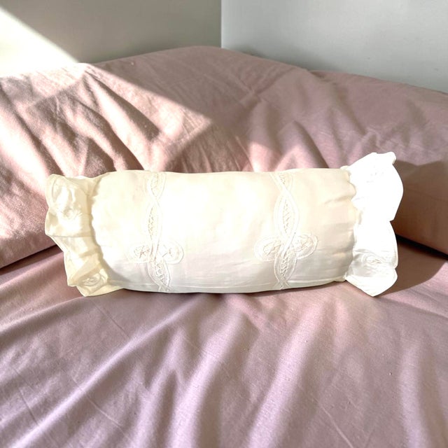1990s Vintage White Lace Pillows, Set of 3 For Sale - Image 5 of 9