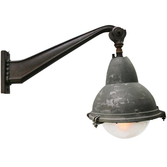 Metal Vintage French Streetlight in Cast Iron and Aluminum by Eclatec For Sale - Image 7 of 7