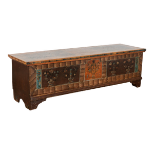Early 20th Century Long Narrow Original Painted Trunk Bench With Storage Dated 1921