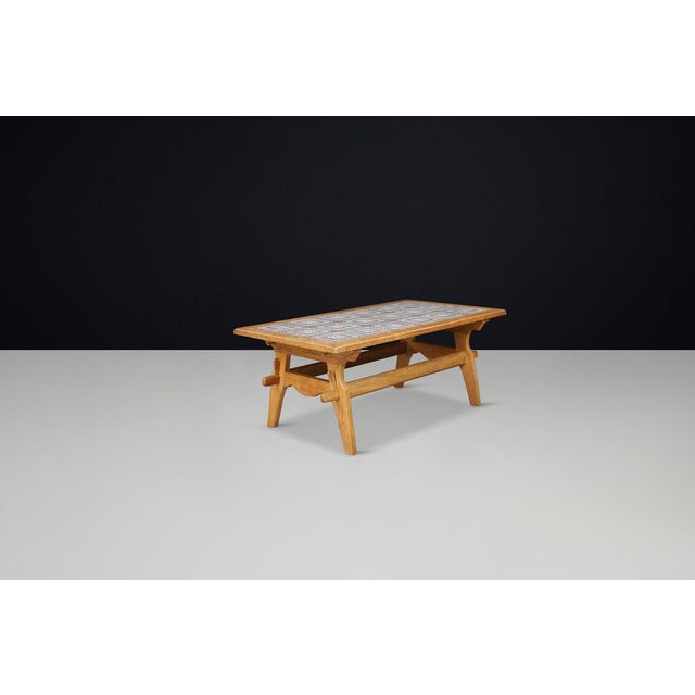 Scandinavian Modern Oak Coffee Table with Tiled Top, Denmark, 1950s For Sale - Image 4 of 10