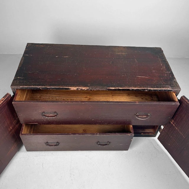 Antique Japanese Tansu Chest with Hidden Drawer, 1900s For Sale - Image 13 of 18