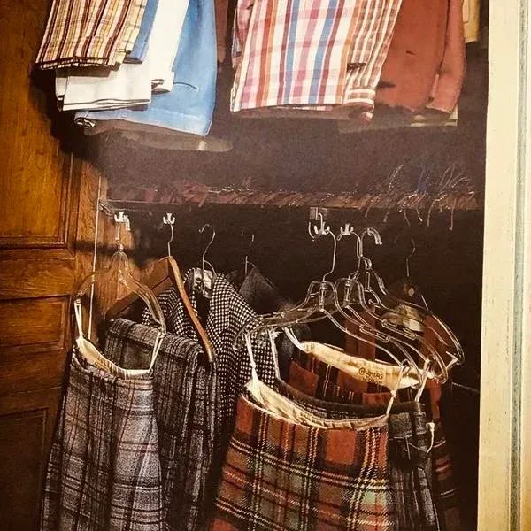 Duke & Duchess of Windsor Sotheby's Auction Catalogue, 1997, Set of 3 Softcover Volumes With Slipcase For Sale - Image 13 of 18