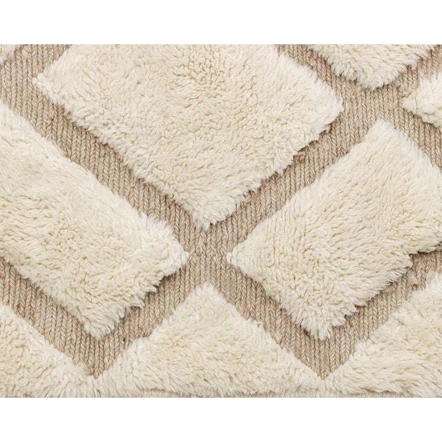 Contemporary Hand-Knotted Wool Rug by Azele Studio For Sale - Image 3 of 9