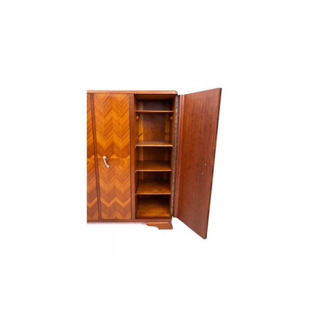 Art Deco Four-Leaf Wardrobe, Poland, 1940s For Sale - Image 6 of 12