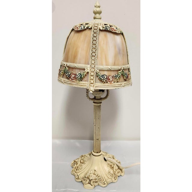 Art Nouveau 1920s Attributed to Miller Polychrome Slag Glass Boudoir Lamp For Sale - Image 3 of 10
