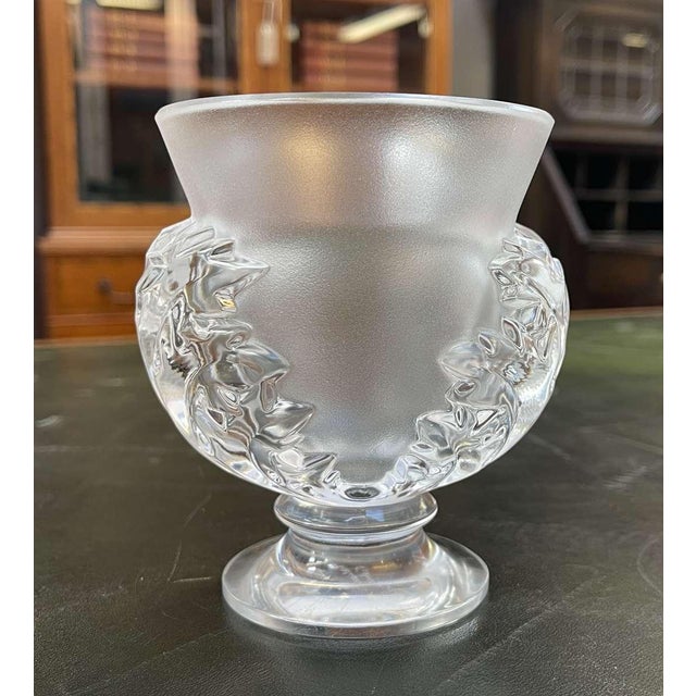 Saint Cloud Vase in Frosted Crystal from Lalique For Sale - Image 10 of 10