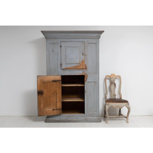 Baroque Swedish Pine Painted Redwood Cabinet, 1700s For Sale - Image 4 of 16