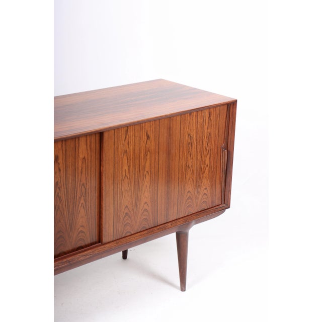 Mid-Century Sideboard in Rosewood from Omann Jun, 1950s For Sale - Image 4 of 8