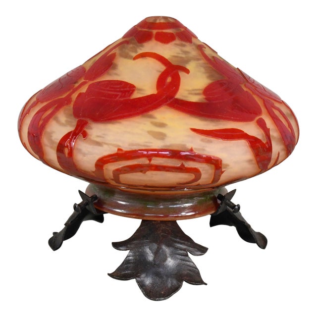 French Art Deco Cameo Night Lamp by Le Verre Francais Schneider - 1920s France For Sale
