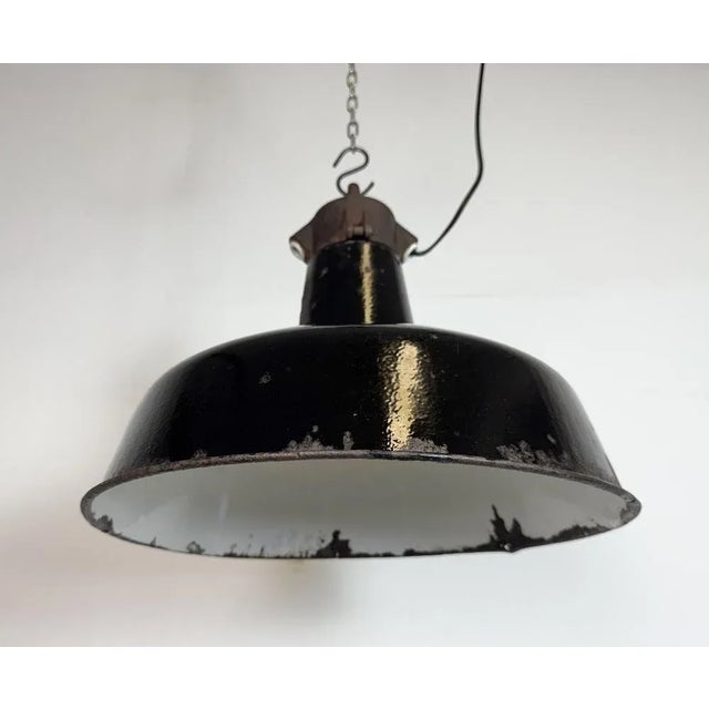 Industrial Black Enamel Factory Lamp with Cast Iron Top from Elektrosvit, 1950s For Sale - Image 10 of 18