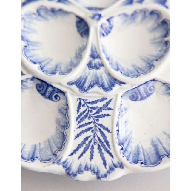 Antique French Bordeaux Vieillard Blue & White Seaweed Oyster Plate Platter, Circa 1890 For Sale In Houston - Image 6 of 10