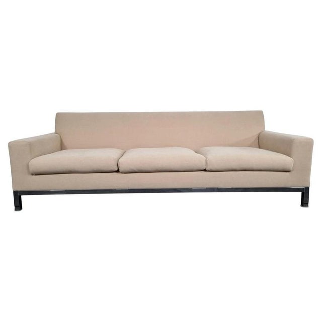 Elgar Grande Sofa in Cream Chenille from Minotti For Sale - Image 6 of 7