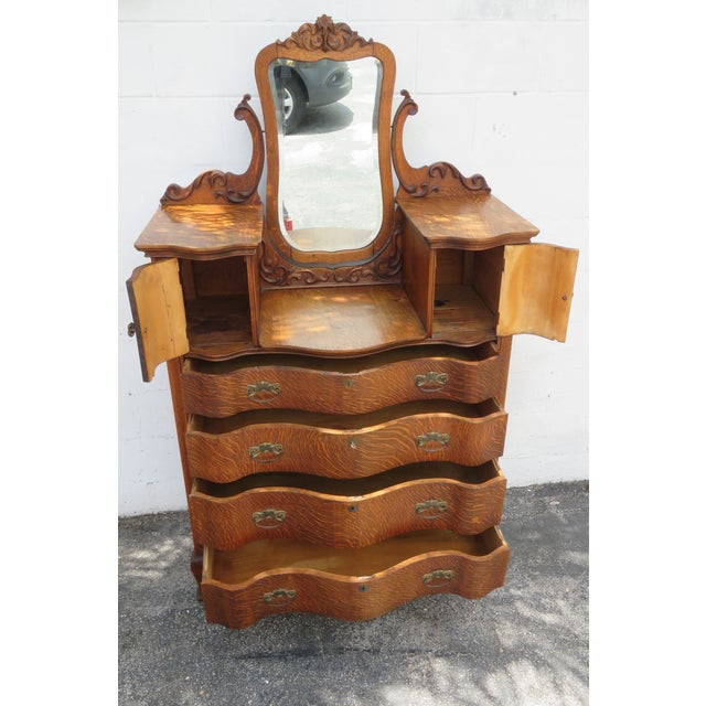 Southern Furniture Early 1900s Tiger Oak Large Tall Serpentine Gentleman’s Chest With Mirror 5982 For Sale - Image 4 of 18