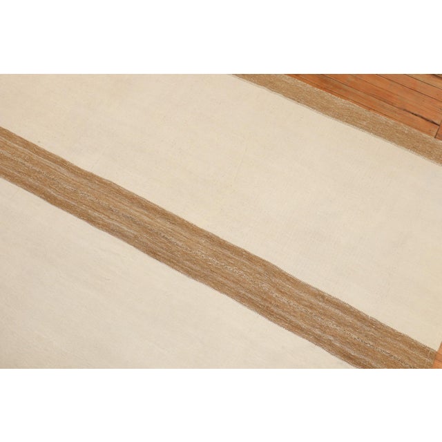 Mid 20th Century Minimalist Turkish Kilim rug no. r5933 For Sale - Image 5 of 6