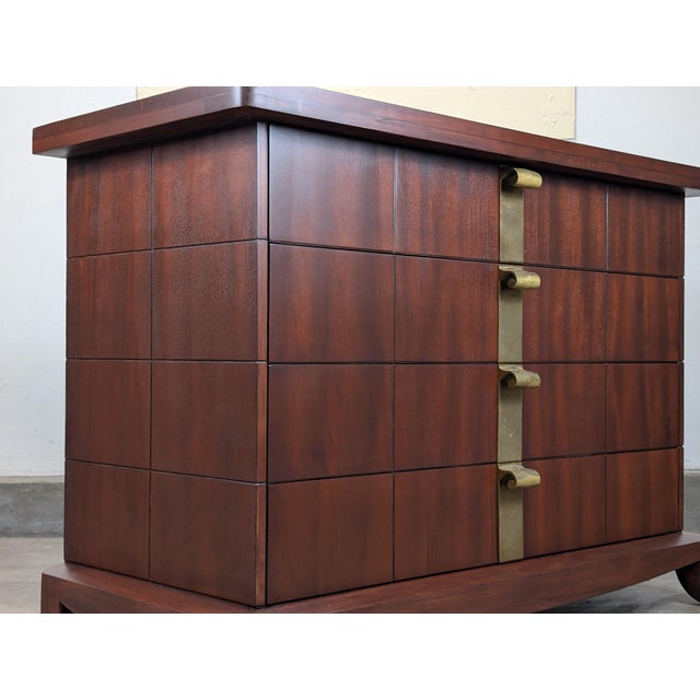 Vintage Art Deco Lowboy Chest of Drawers by Widdicomb, C1930s, Refinished For Sale In Los Angeles - Image 6 of 18