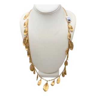Vintage 1982 Signed Napier Goldtone Feather Charm Necklace For Sale