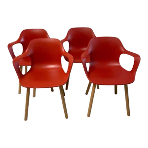 Set of 4 -Vitra Modern Design Hal Armchairs With Wooden Legs