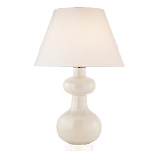 Christopher Spitzmiller by Visual Comfort Signature Chambers Medium Table Lamp in Ivory with Linen Shade For Sale
