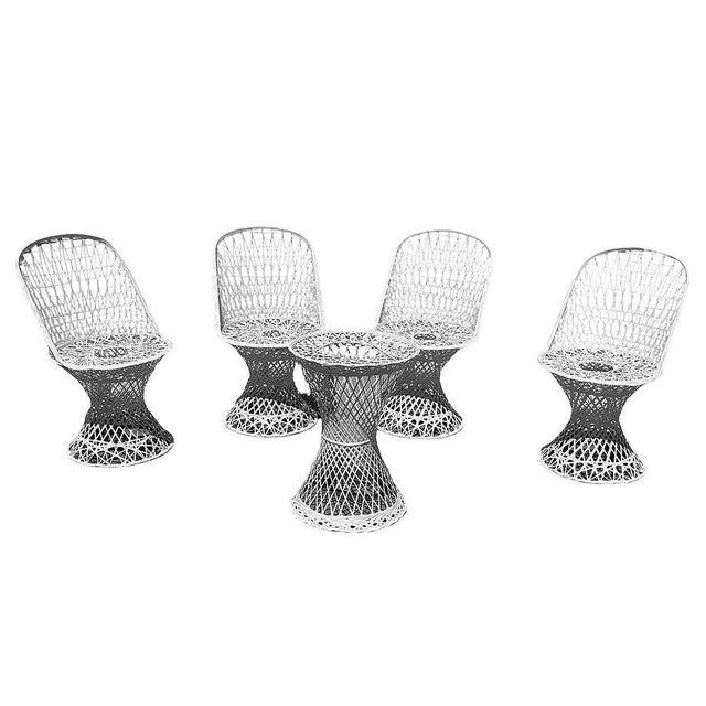 Mid-Century Modern Mid 20th Century Spun Fiberglass Four Chairs & Large Table Outdoor Patio Set by Russell Woodard, Attributed For Sale - Image 3 of 10