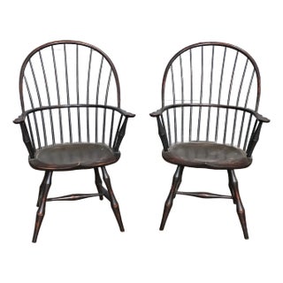 Late 20th Century Pair of d.r. Dimes Sack Back Windsor Arm Chairs Bench Made Dark Green Crackle Finish For Sale