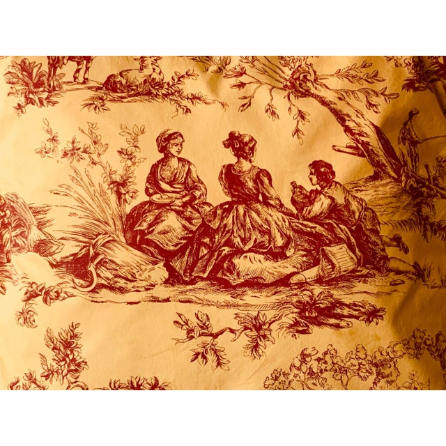 Toile De Jouy Throw Pillow Cover, Eté Pattern, Red and Gold, 20-Inch Square For Sale - Image 10 of 12