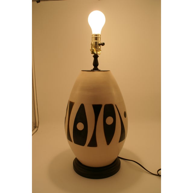 Ivory Late 20th Century Black & Ivory Geometric Chulucanas Pottery Lamp – Handcrafted Peruvian Art Large Egg Vase Shape For Sale - Image 8 of 8