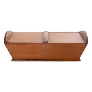 Antique 19th Century Pine Dough Box For Sale