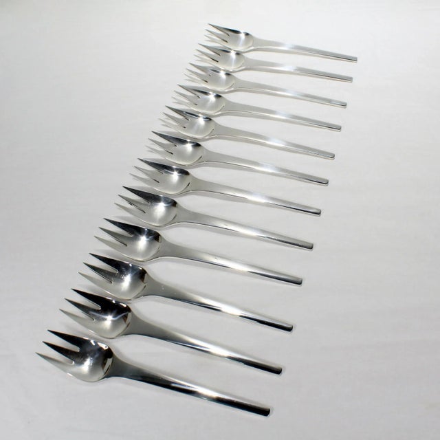 75 Pc. Georg Jensen Caravel Sterling Silver Flatware Dinner Service for 12 For Sale In Philadelphia - Image 6 of 13