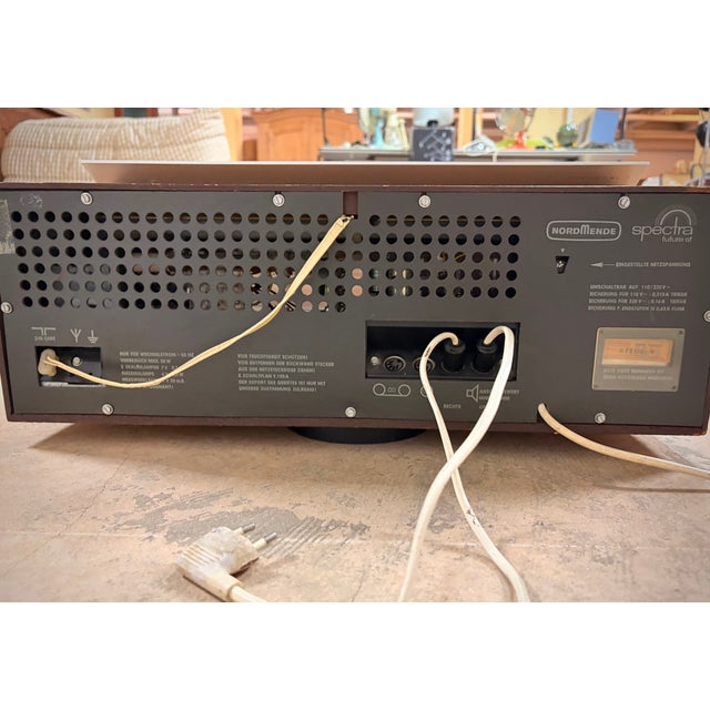 Metal Spectra Futura Stereo System by Raymond Loewy for Nordmende, 1970s For Sale - Image 7 of 8