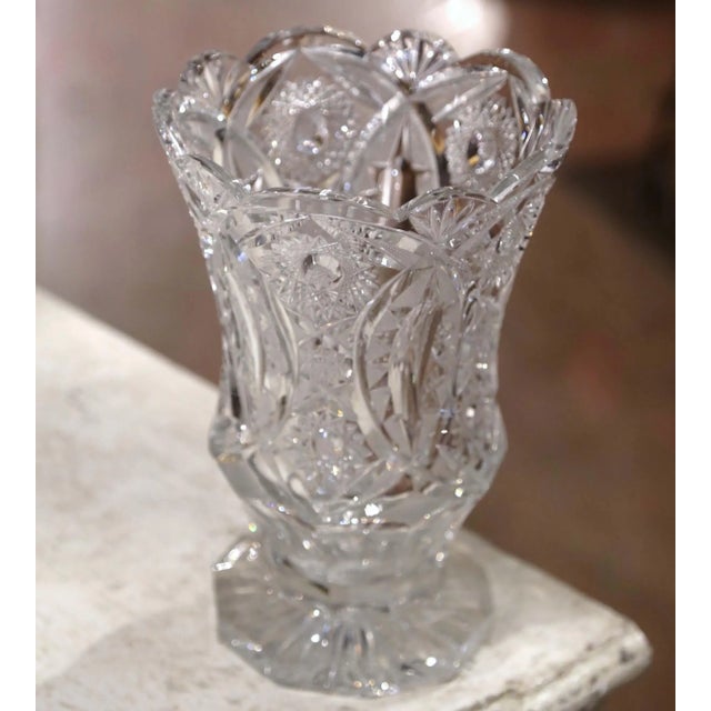 French Mid-Century French Cut Crystal Vase With Floral and Geometric Motifs For Sale - Image 3 of 7