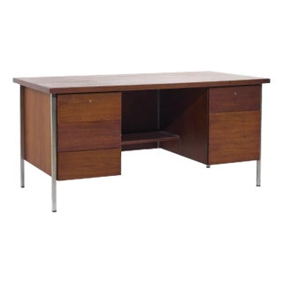 Florence Knoll Mid Century Walnut and Chrome Executive Desk For Sale