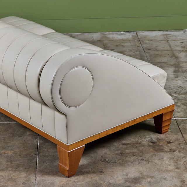Late 20th Century Leon Krier Aries Leather Sofa for Giogetti For Sale - Image 5 of 18